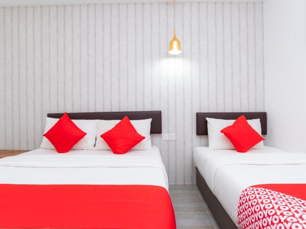Big Big Hotel Johor Bahru Eksteriør bilde